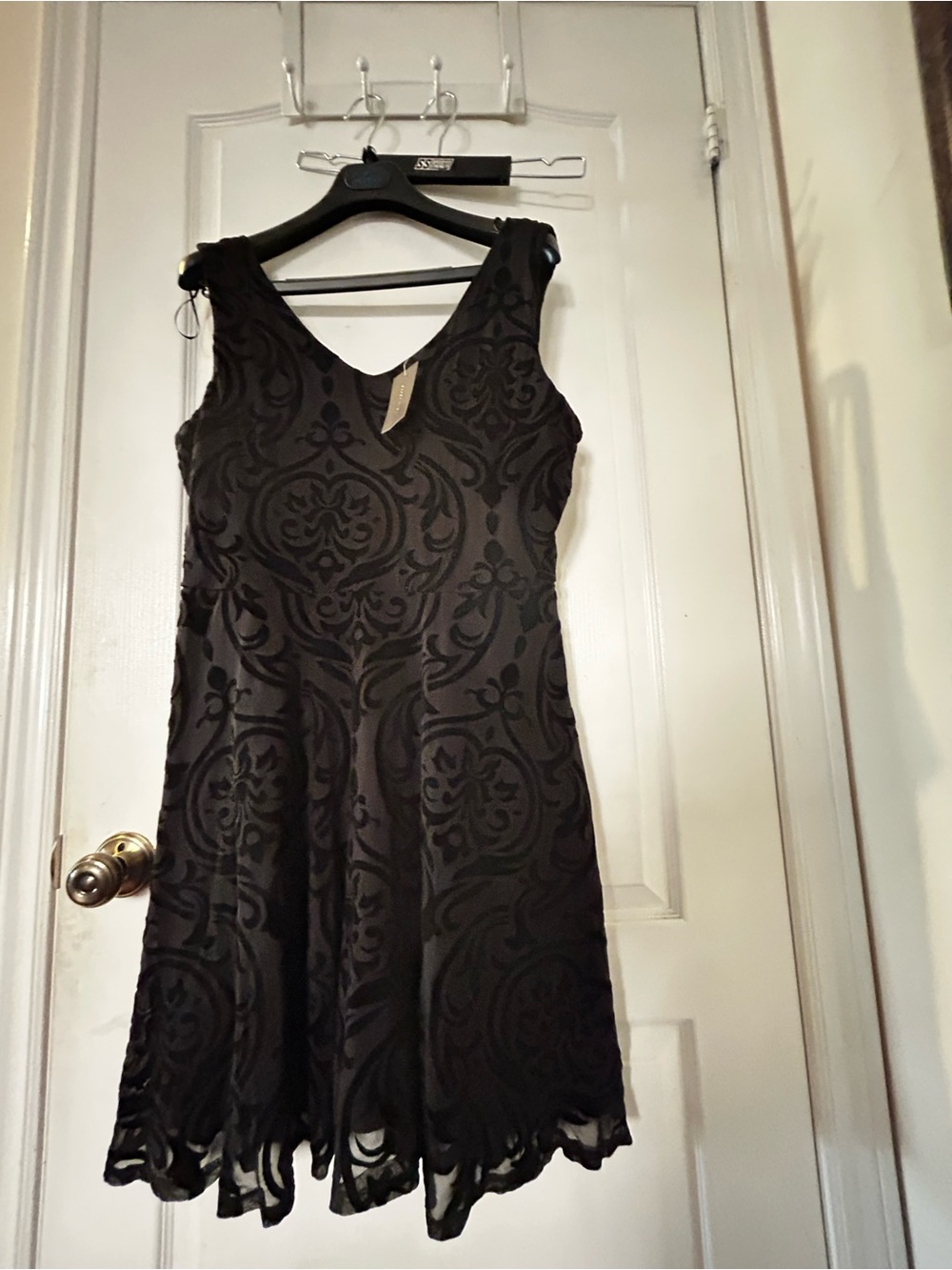 Sleeveless Black Patterned Maxi Dress
